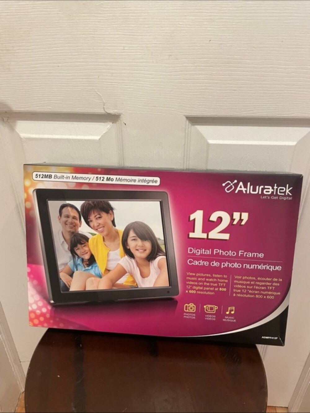 ALURATEK 12" ADMPF412F DIGITAL PHOTO FRAME 512 MB BUILT-IN-MEMORY